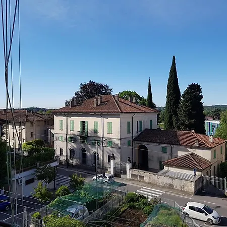 Casa Elena Albese Con Cassano